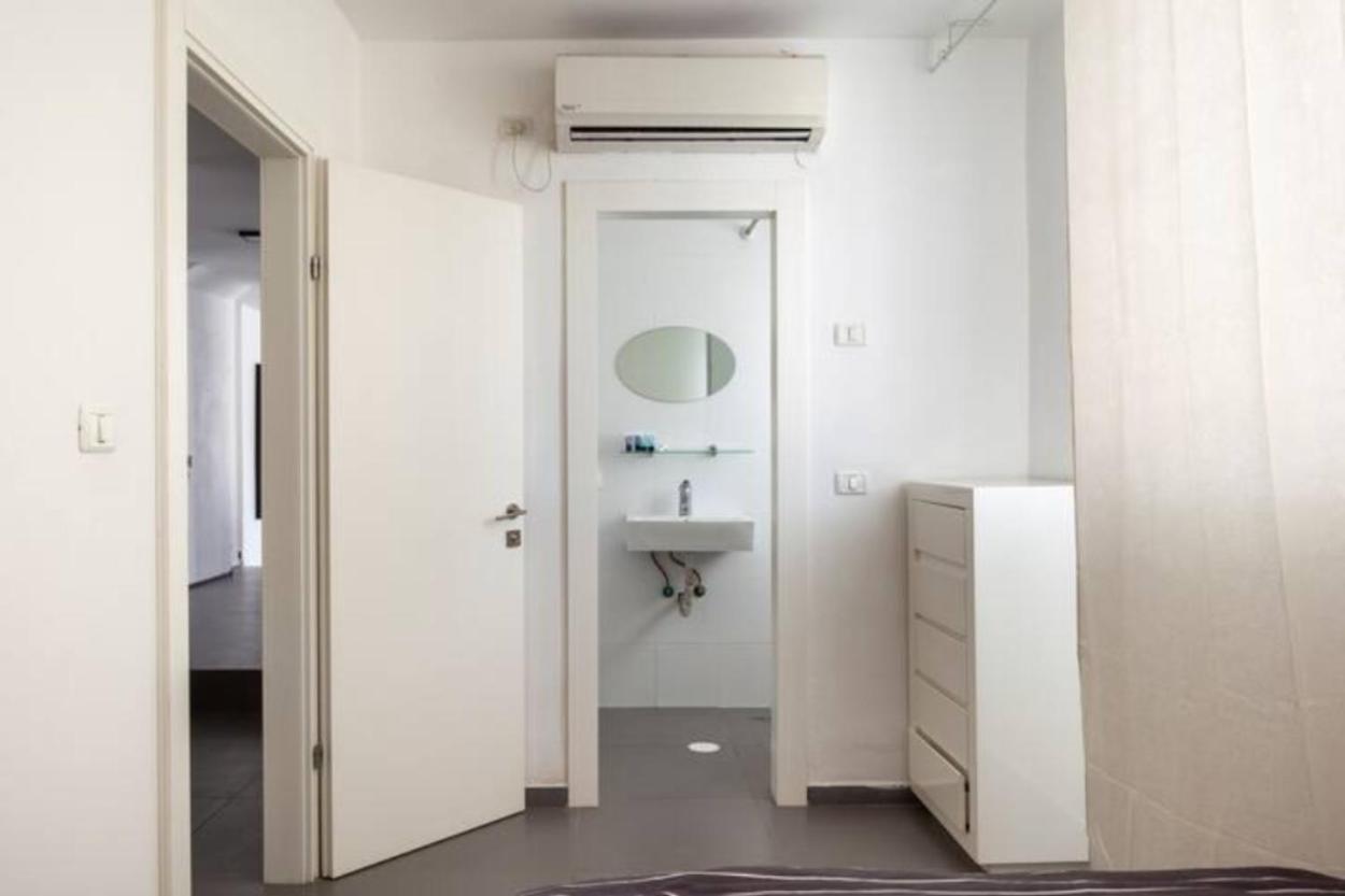 Oַ&O Group-Amazing Apt Bat-Yam 3 Min Walk To Beach 바트얌 외부 사진
